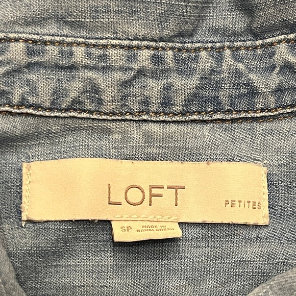 LOFT Light Blue Denim/Chambray Button Down Shirt - Picture 2 of 14